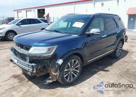 2016 Ford Explorer Platinum z USA, uszkodzony, nr VIN 1FM5K8HT1GGC04364